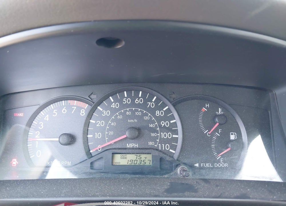 2008 TOYOTA COROLLA CE VIN: 1NXBR32E58Z030605