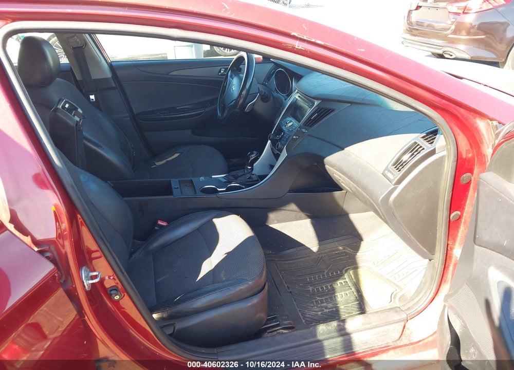 2011 HYUNDAI SONATA SE 2.0T VIN: 5NPEC4AB6BH216395