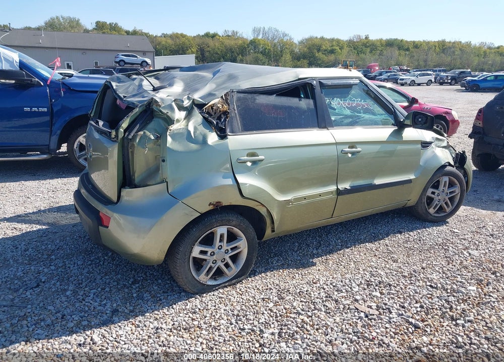 2011 KIA SOUL VIN: KNDJT2A22B7208589