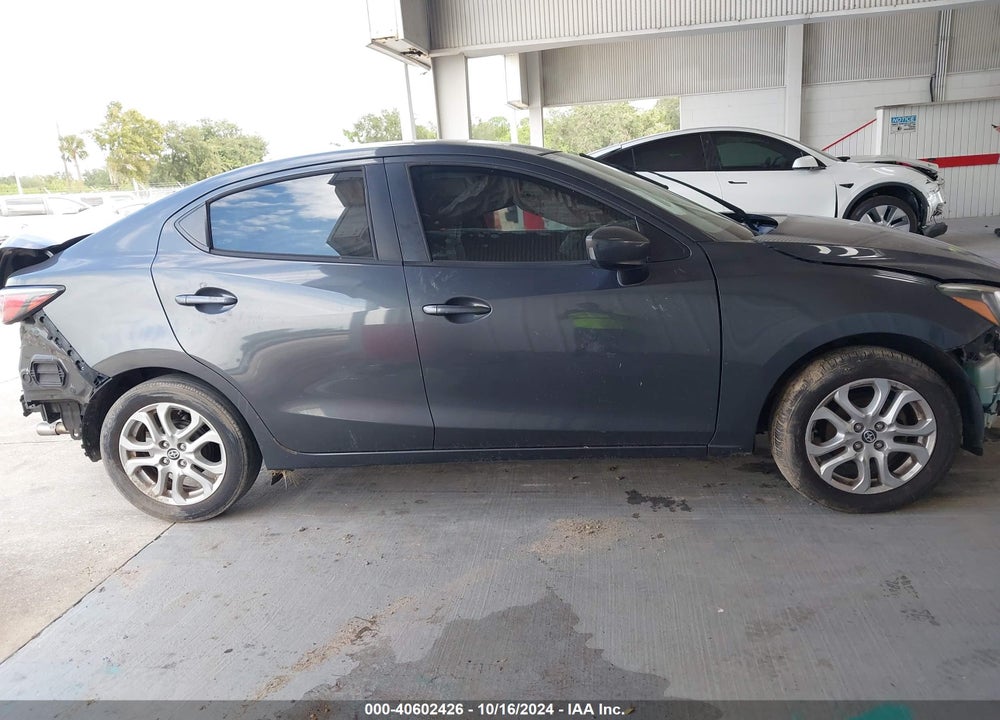 2016 SCION IA VIN: 3MYDLBZV9GY131366
