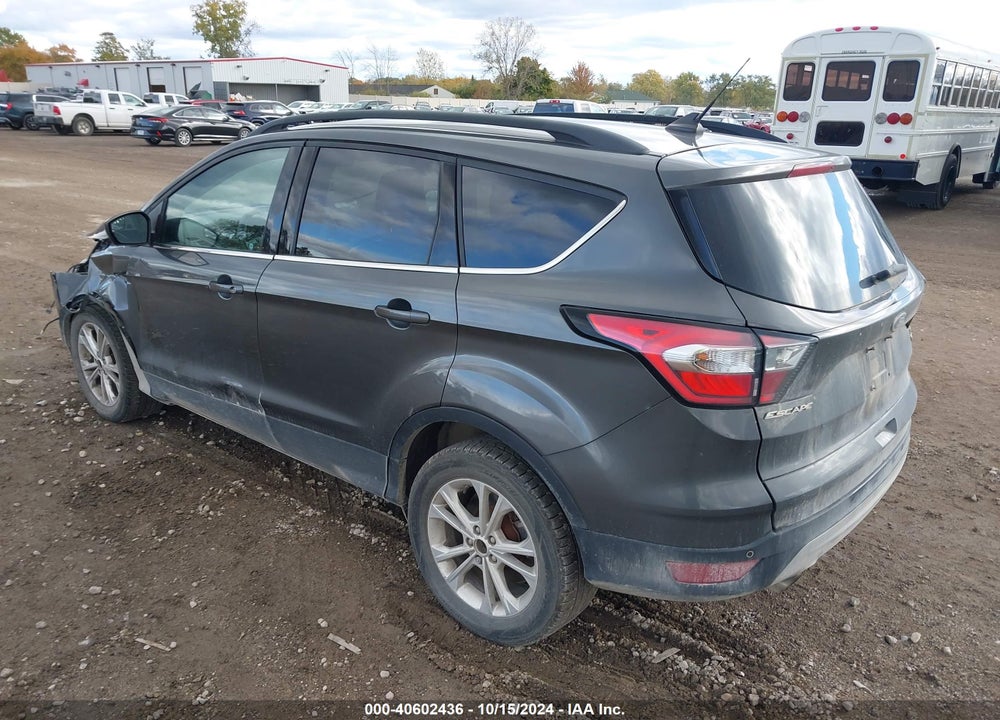 2018 FORD ESCAPE SEL VIN: 1FMCU0HD5JUB89887