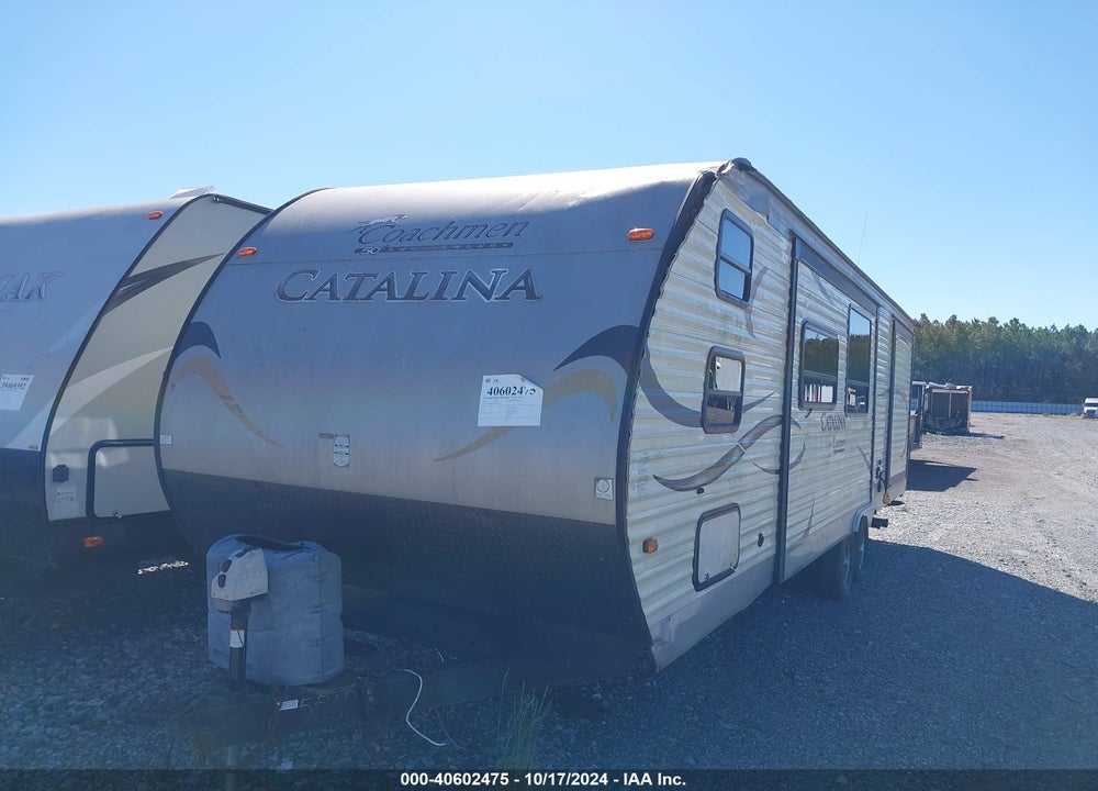 2014 FOREST RIVER M-303 FQB CATALINA 50TH ANNIVERSARY VIN: 5ZT2CAVB3ET005567