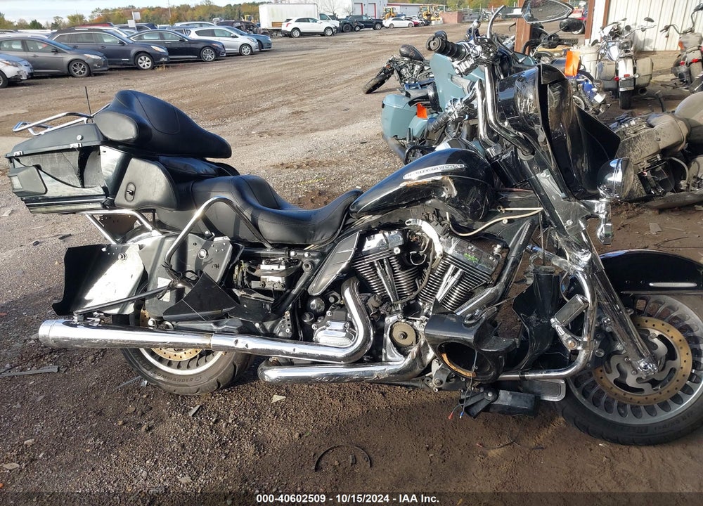 2013 HARLEY-DAVIDSON FLHTK ELECTRA GLIDE ULTRA LTD VIN: 1HD1KEM16DB682387