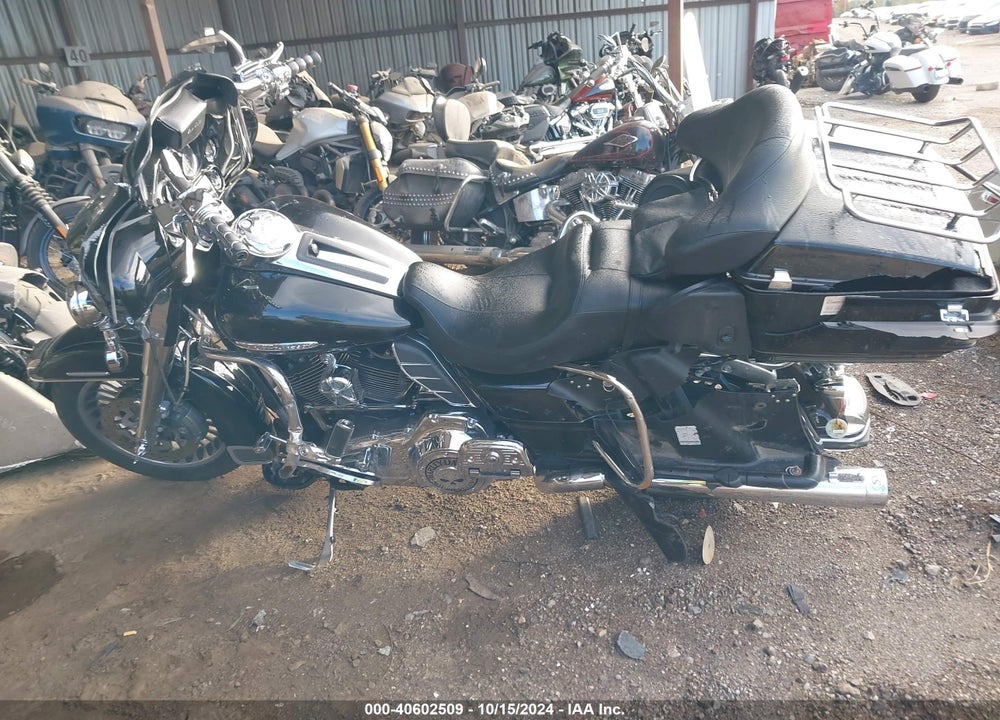 2013 HARLEY-DAVIDSON FLHTK ELECTRA GLIDE ULTRA LTD VIN: 1HD1KEM16DB682387