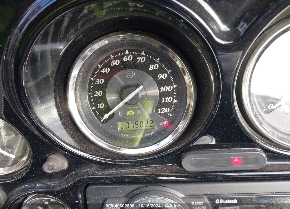 2013 HARLEY-DAVIDSON FLHTK ELECTRA GLIDE ULTRA LTD VIN: 1HD1KEM16DB682387