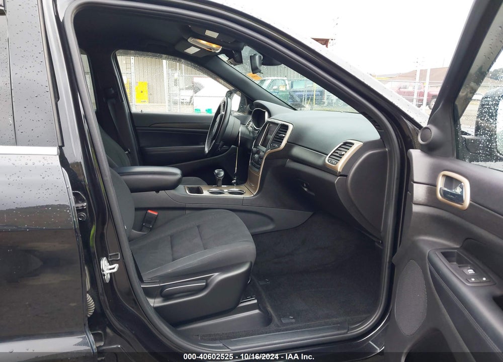 2015 JEEP GRAND CHEROKEE LAREDO VIN: 1C4RJFAGXFC918896