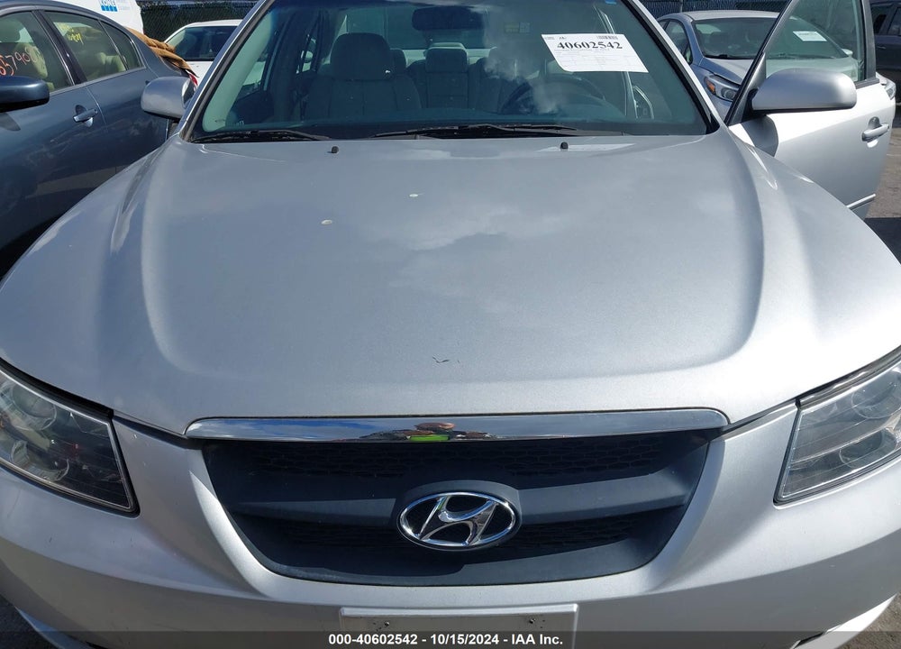 2008 HYUNDAI SONATA LIMITED V6/SE V6 VIN: 5NPEU46F58H357606