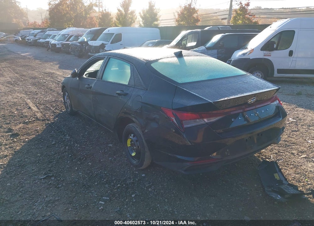 2022 HYUNDAI ELANTRA SE VIN: KMHLL4AG4NU327875