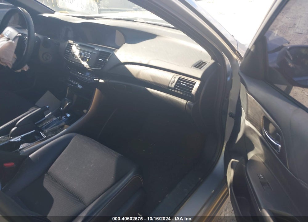 2017 HONDA ACCORD SPORT VIN: 1HGCR2F58HA000076