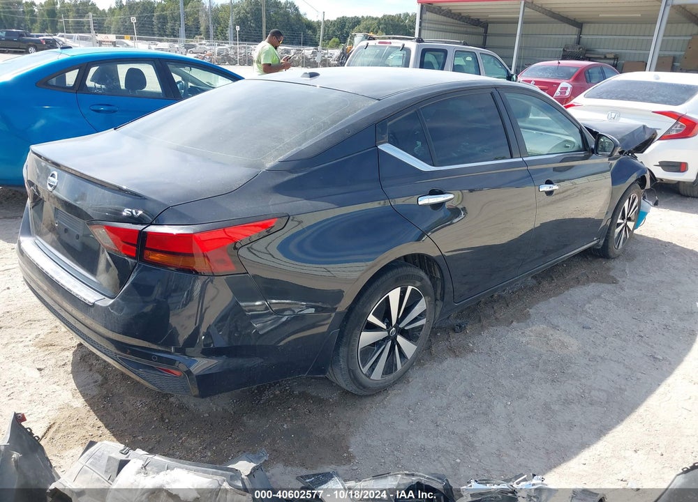2021 NISSAN ALTIMA SV FWD VIN: 1N4BL4DV2MN300070