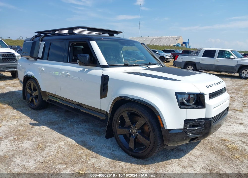 2024 LAND ROVER DEFENDER 130 P400 X-DYNAMIC SE VIN: SALE2FEU1R2304947