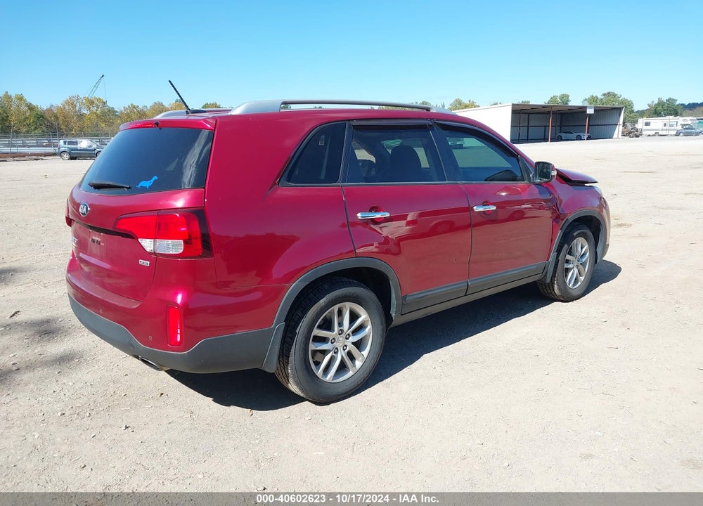 2015 KIA SORENTO LX VIN: 5XYKT3A69FG655992