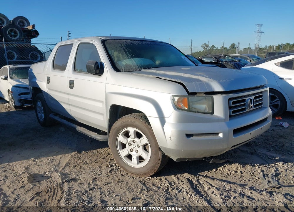 2008 HONDA RIDGELINE RT VIN: 2HJYK16238H530879