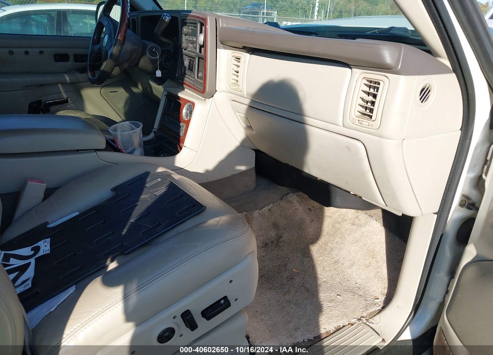 2005 CADILLAC ESCALADE EXT STANDARD VIN: 3GYEK62N05G231408
