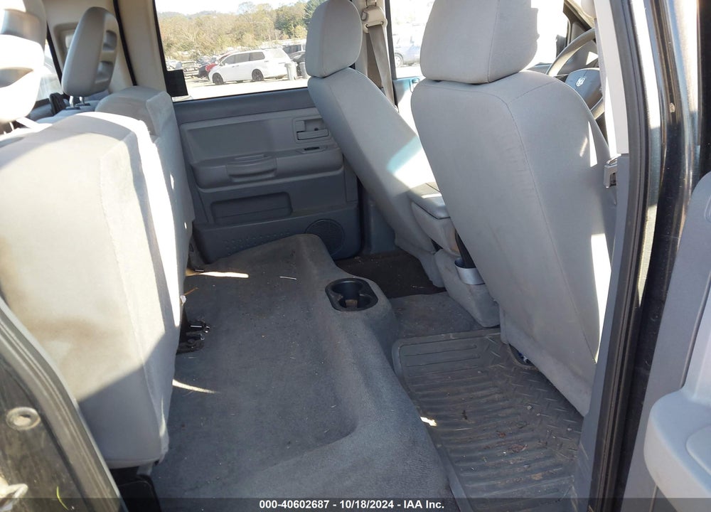 2006 DODGE DAKOTA SLT VIN: 1D7HW48N86S641585