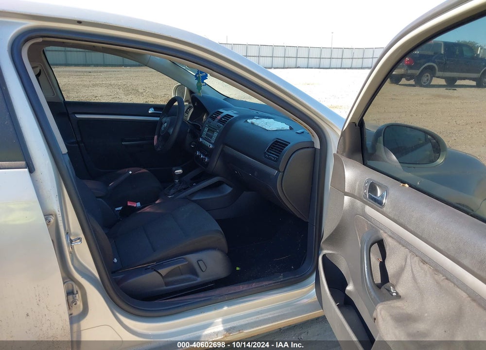 2010 VOLKSWAGEN JETTA S VIN: 3VWJX7AJ9AM054246