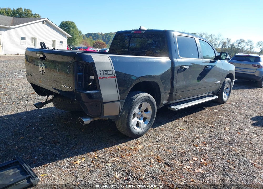 2020 RAM 1500 BIG HORN 4X4 5'7 BOX VIN: 1C6SRFFT2LN111568