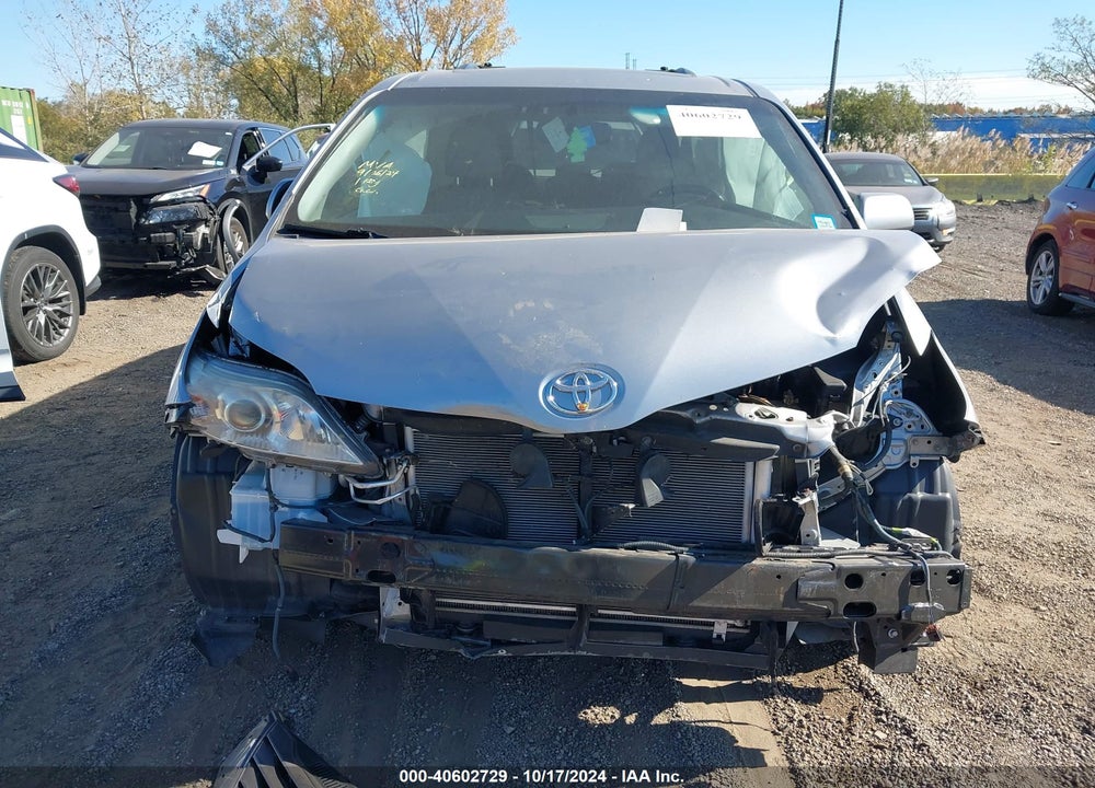 2017 TOYOTA SIENNA XLE 8 PASSENGER VIN: 5TDYZ3DC1HS794501