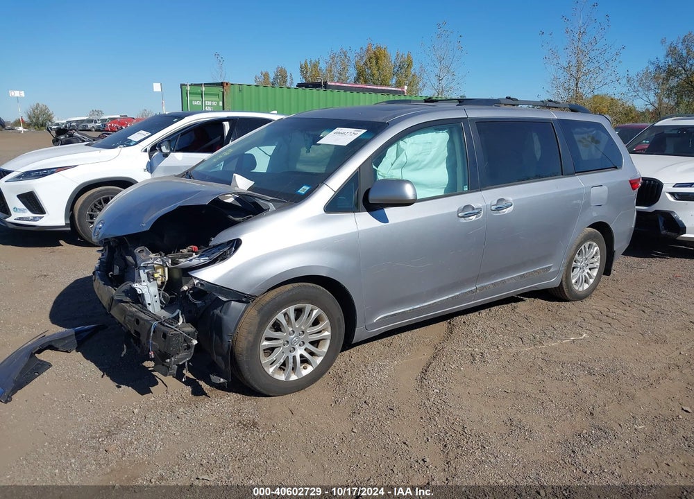 2017 TOYOTA SIENNA XLE 8 PASSENGER VIN: 5TDYZ3DC1HS794501