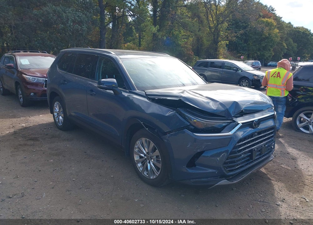 2024 TOYOTA GRAND HIGHLANDER PLATINUM VIN: 5TDAAAB56RS005150