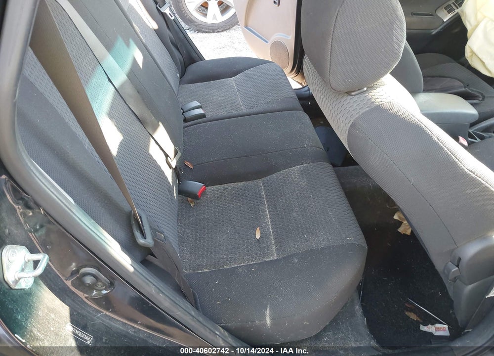 2007 TOYOTA MATRIX VIN: 2T1KR32E67C646457
