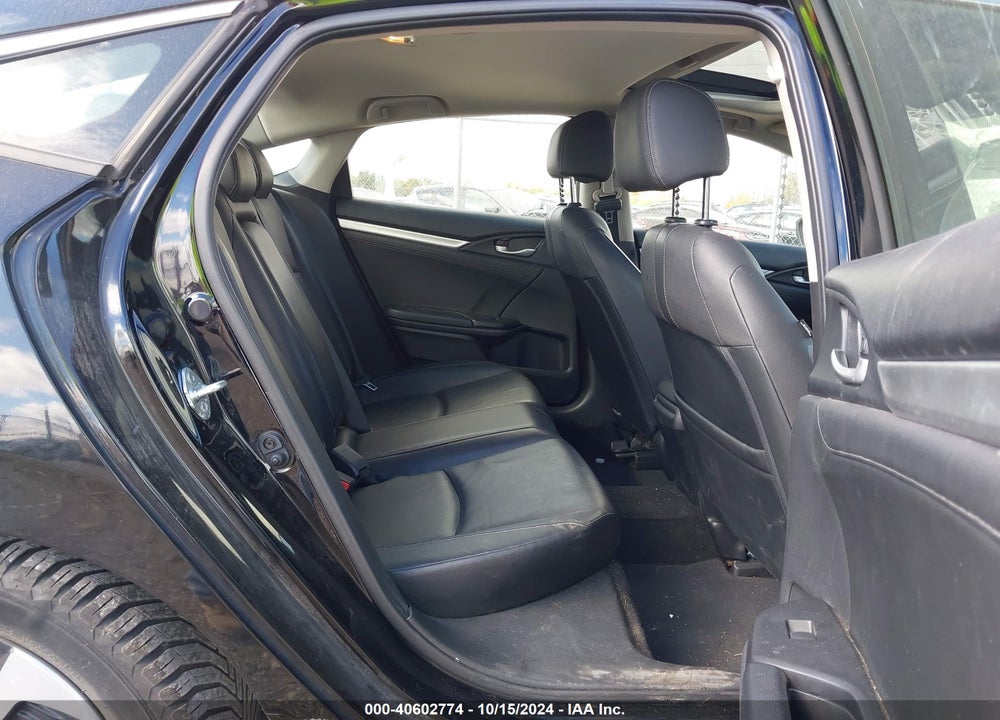 2018 HONDA CIVIC EX-L VIN: JHMFC1F77JX028204