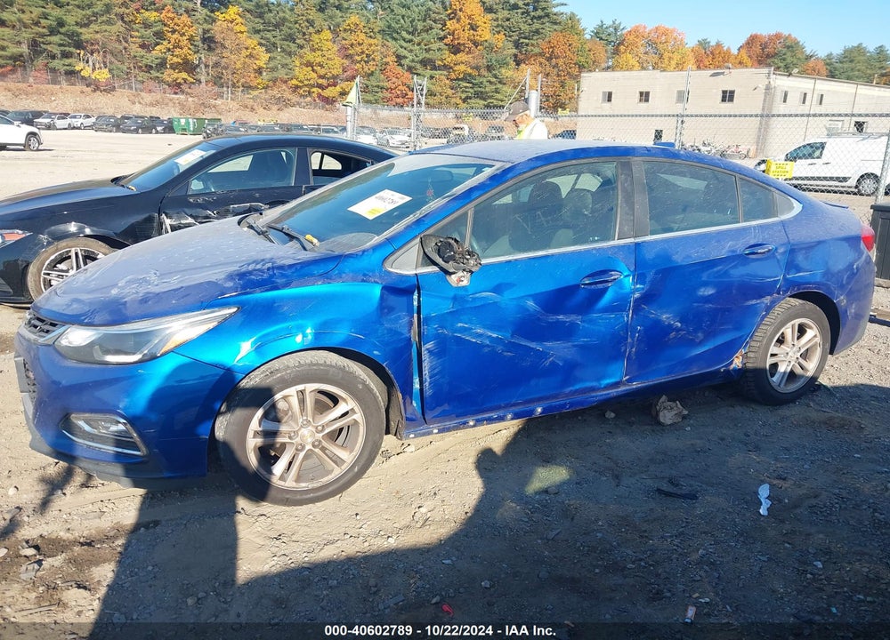 2018 CHEVROLET CRUZE LT AUTO VIN: 1G1BE5SM4J7156891