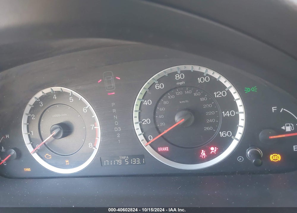 2011 HONDA ACCORD 2.4 LX VIN: 1HGCP2F38BA018217