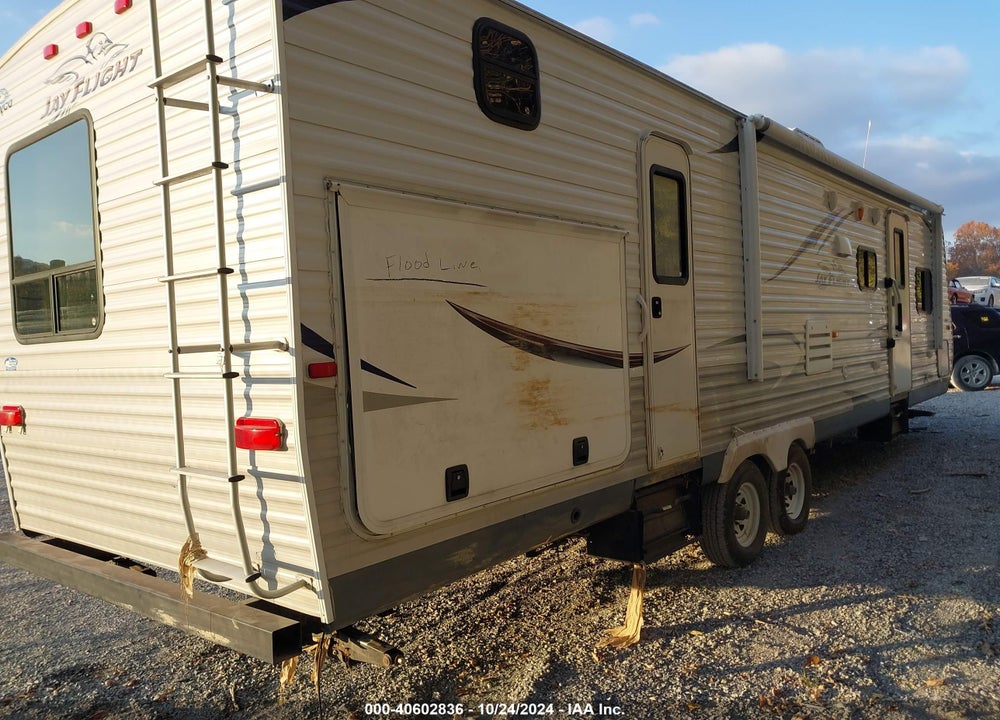 2013 JAYCO JAY FLIGHT M-32 BHDS VIN: 1UJBJ0BS1D18R0349