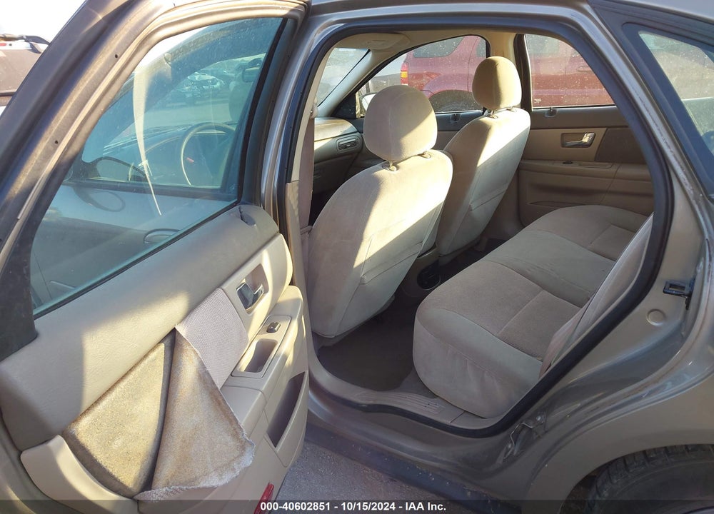 2002 FORD TAURUS SES VIN: 1FAFP55UX2A186017