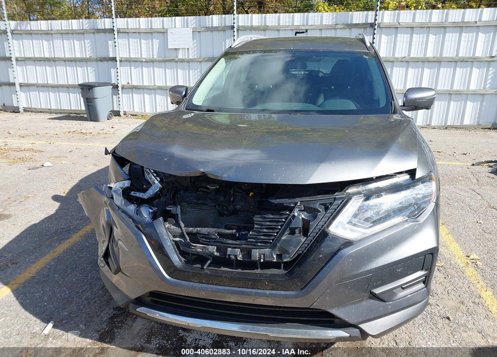 2017 NISSAN ROGUE SV VIN: JN8AT2MV5HW022716