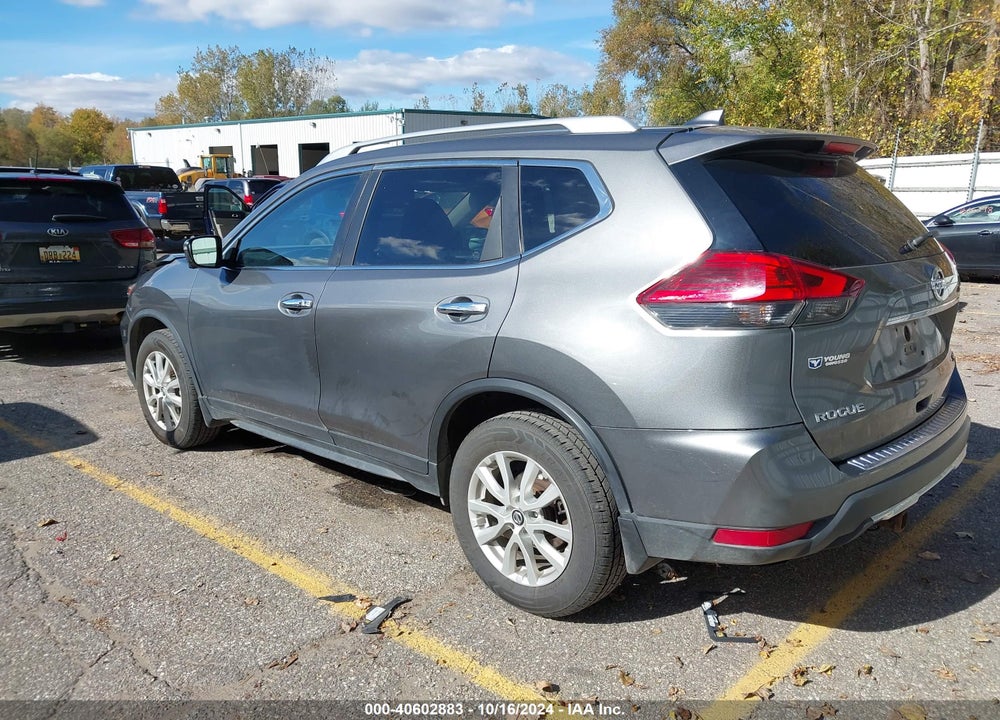 2017 NISSAN ROGUE SV VIN: JN8AT2MV5HW022716
