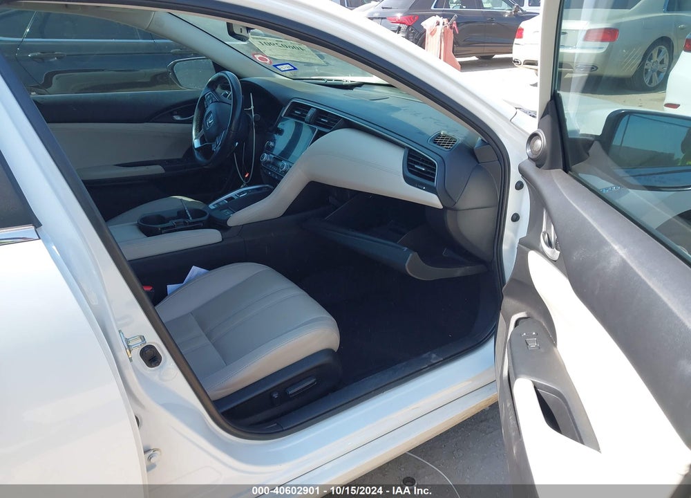 2021 HONDA INSIGHT TOURING VIN: 19XZE4F9XME000266