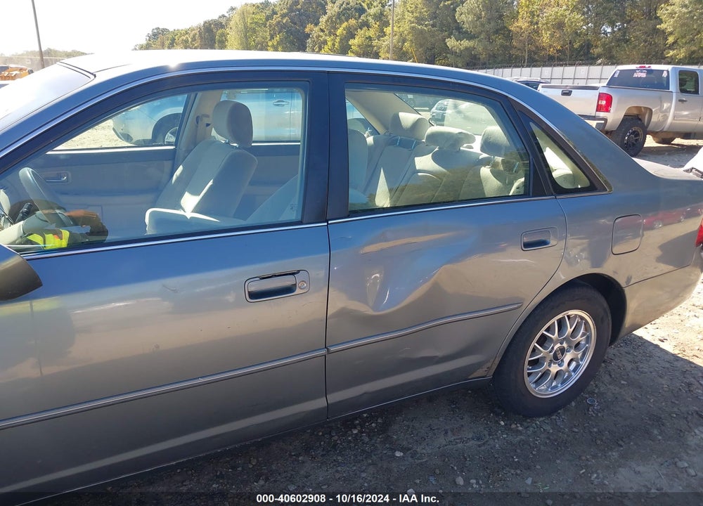 2000 TOYOTA AVALON XL VIN: 4T1BF28B3YU007923