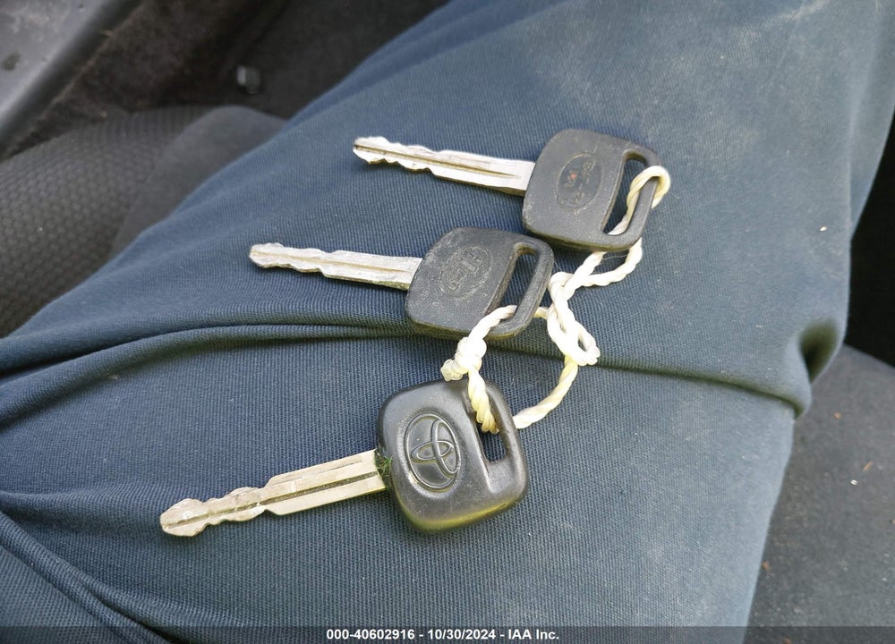 2003 TOYOTA CELICA GTS VIN: JTDDY32T330064380