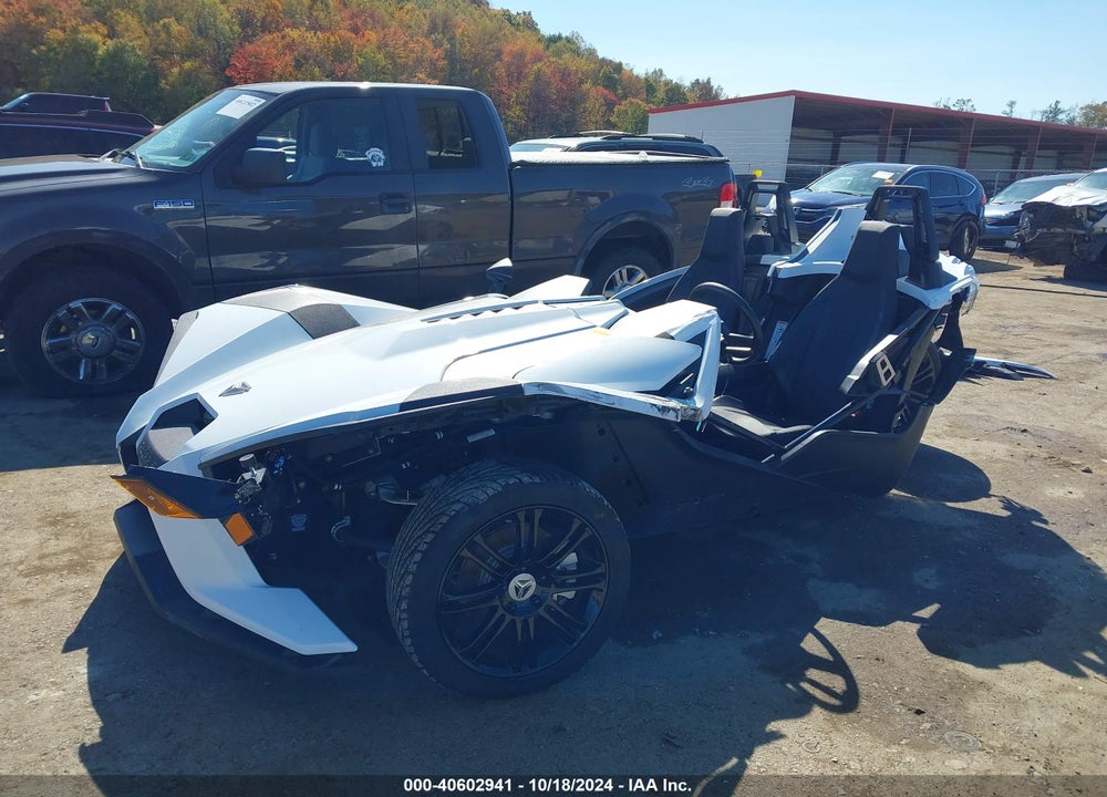 2019 POLARIS SLINGSHOT VIN: 57XAASFA4K8135040