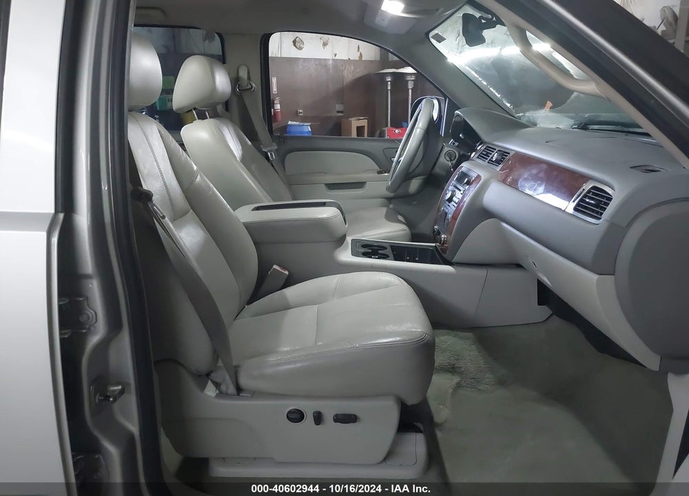 2010 CHEVROLET SILVERADO 1500 LTZ VIN: 3GCRCTE08AG122367