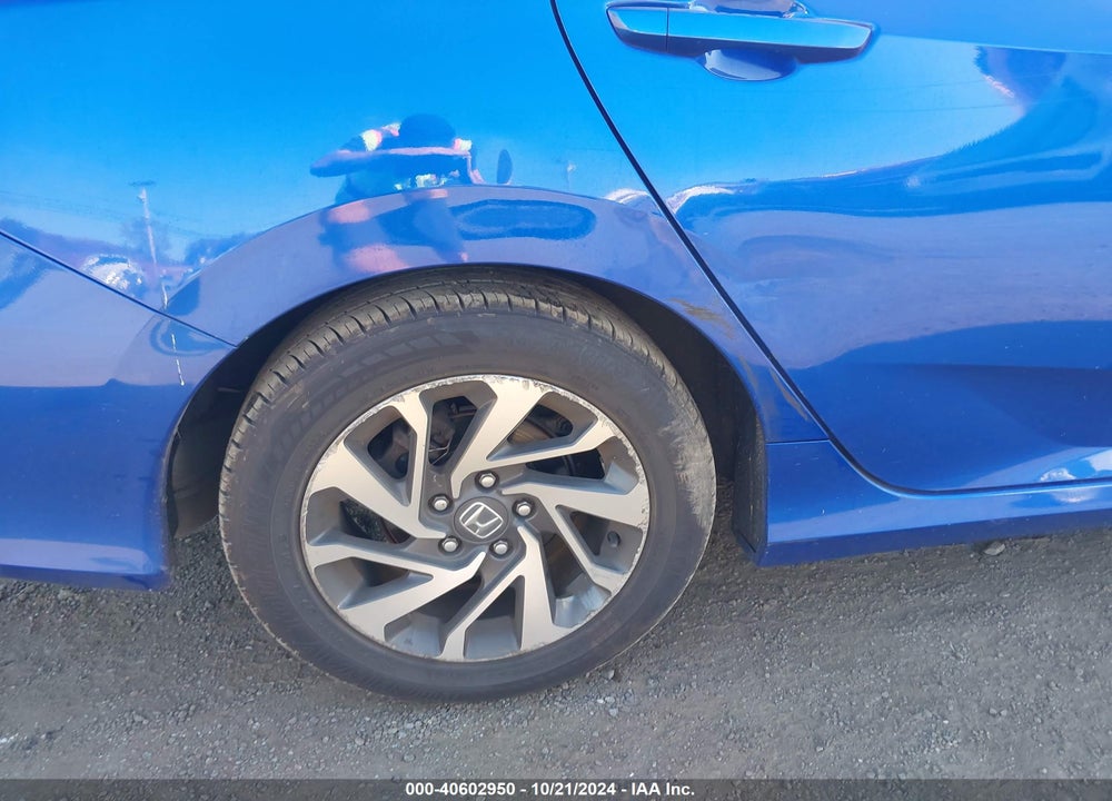 2018 HONDA CIVIC EX VIN: 2HGFC2F76JH523541