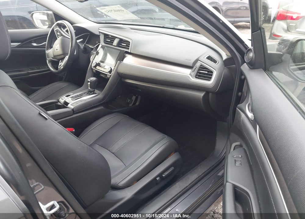 2018 HONDA CIVIC TOURING VIN: JHMFC1F98JX005886