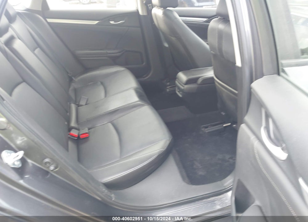 2018 HONDA CIVIC TOURING VIN: JHMFC1F98JX005886