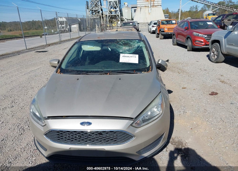 2017 FORD FOCUS SE VIN: 1FADP3K28HL208284