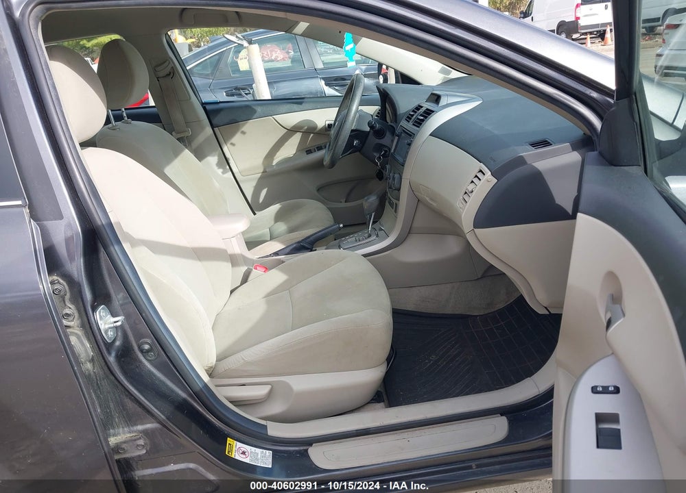 2013 TOYOTA COROLLA LE VIN: 2T1BU4EE0DC011228