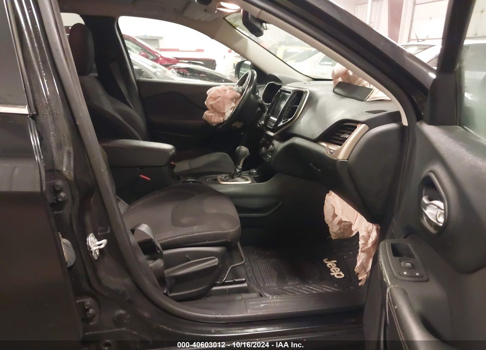 2015 JEEP CHEROKEE LATITUDE VIN: 1C4PJMCS7FW792704