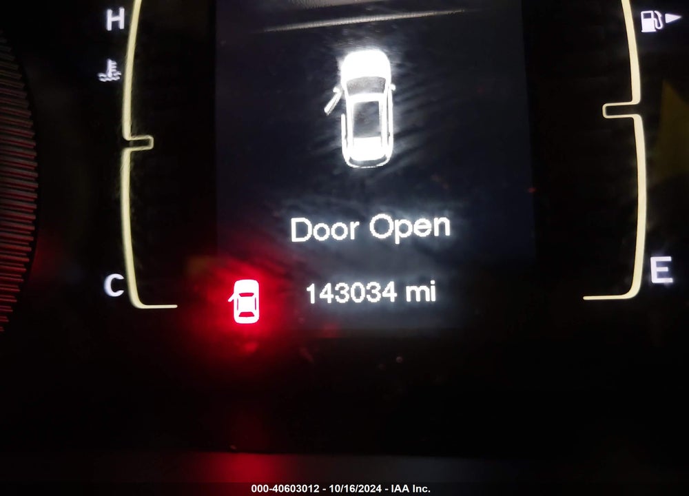 2015 JEEP CHEROKEE LATITUDE VIN: 1C4PJMCS7FW792704