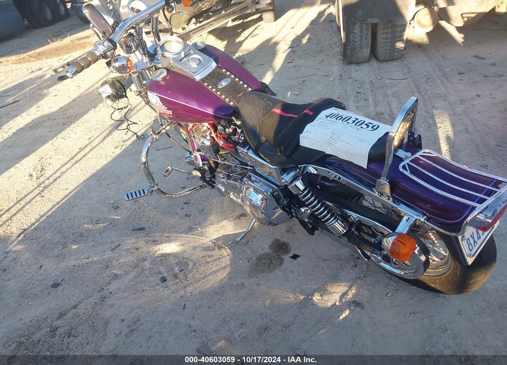 2000 HARLEY-DAVIDSON FXDWG VIN: 1HD1GEV11YY321765