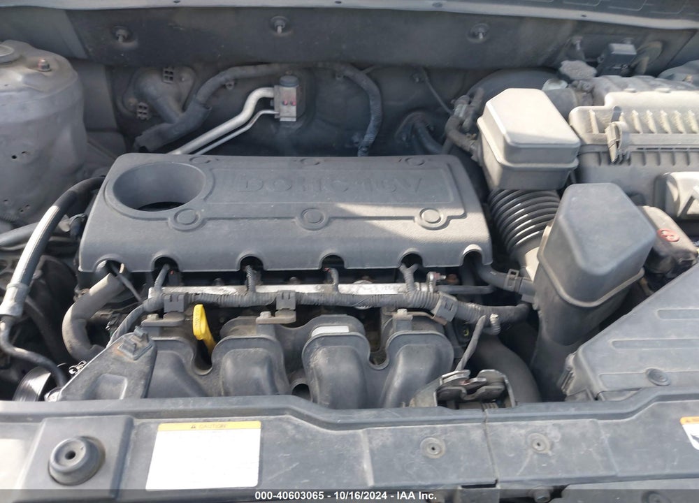 2011 KIA SORENTO LX VIN: 5XYKT3A13BG053264