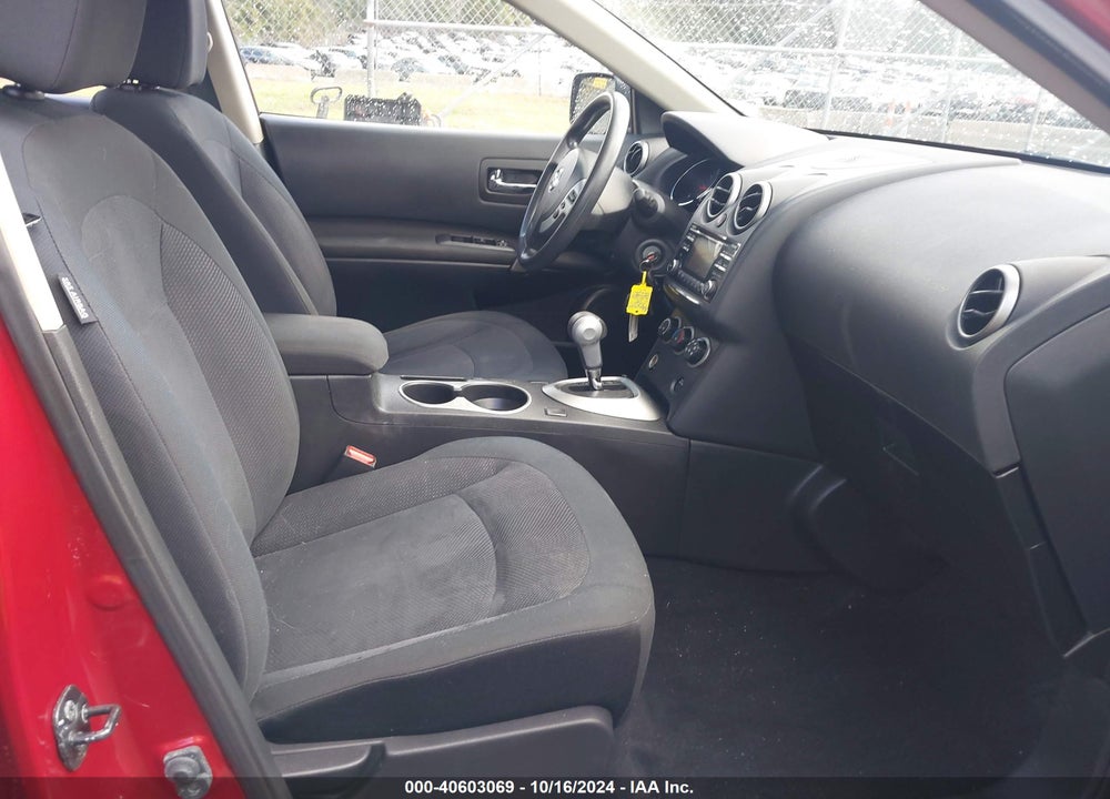2015 NISSAN ROGUE SELECT S VIN: JN8AS5MV8FW253143
