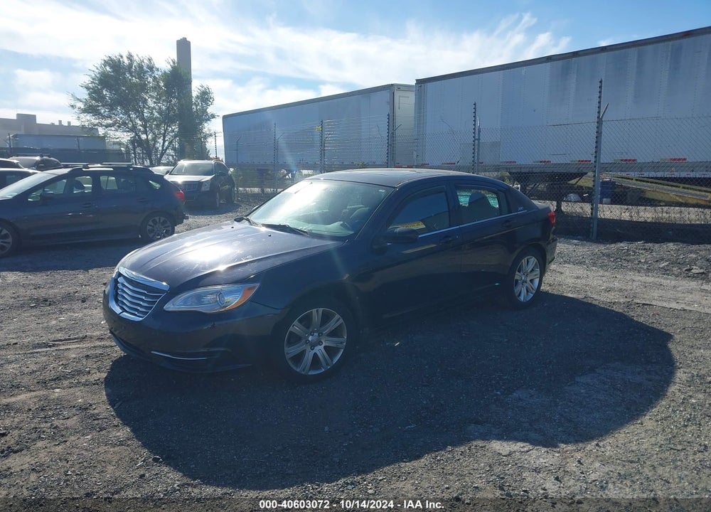 2011 CHRYSLER 200 TOURING VIN: 1C3BC1FB6BN584283