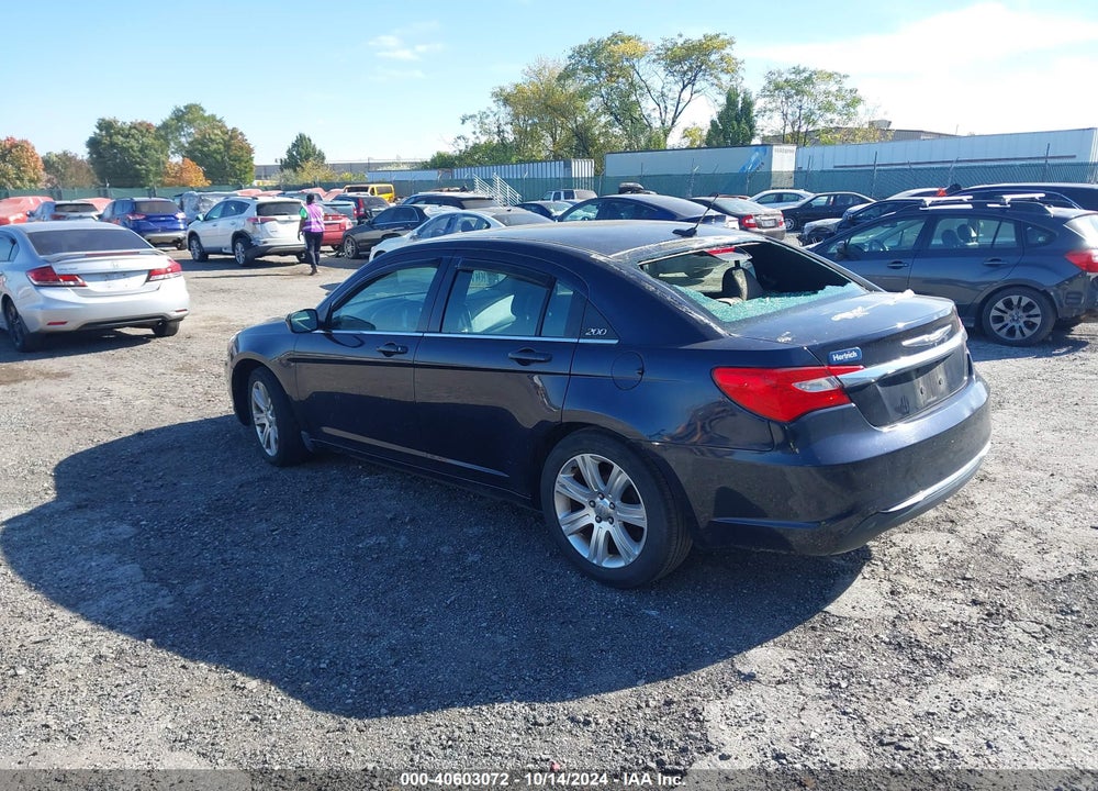 2011 CHRYSLER 200 TOURING VIN: 1C3BC1FB6BN584283