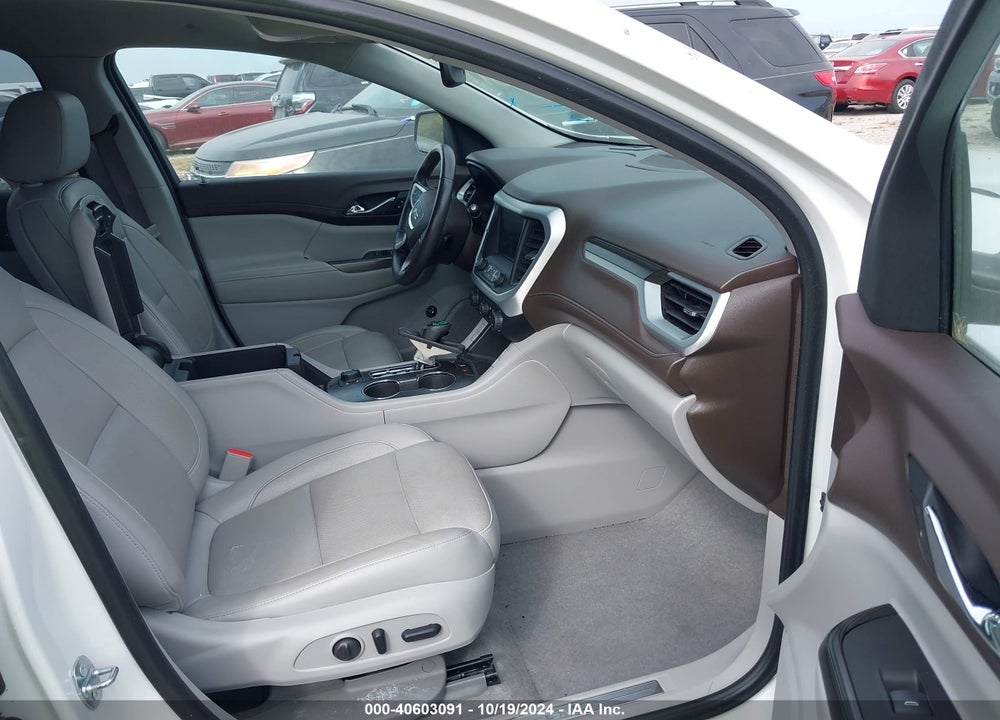 2019 GMC ACADIA SLT-2 VIN: 1GKKNNLS7KZ131949